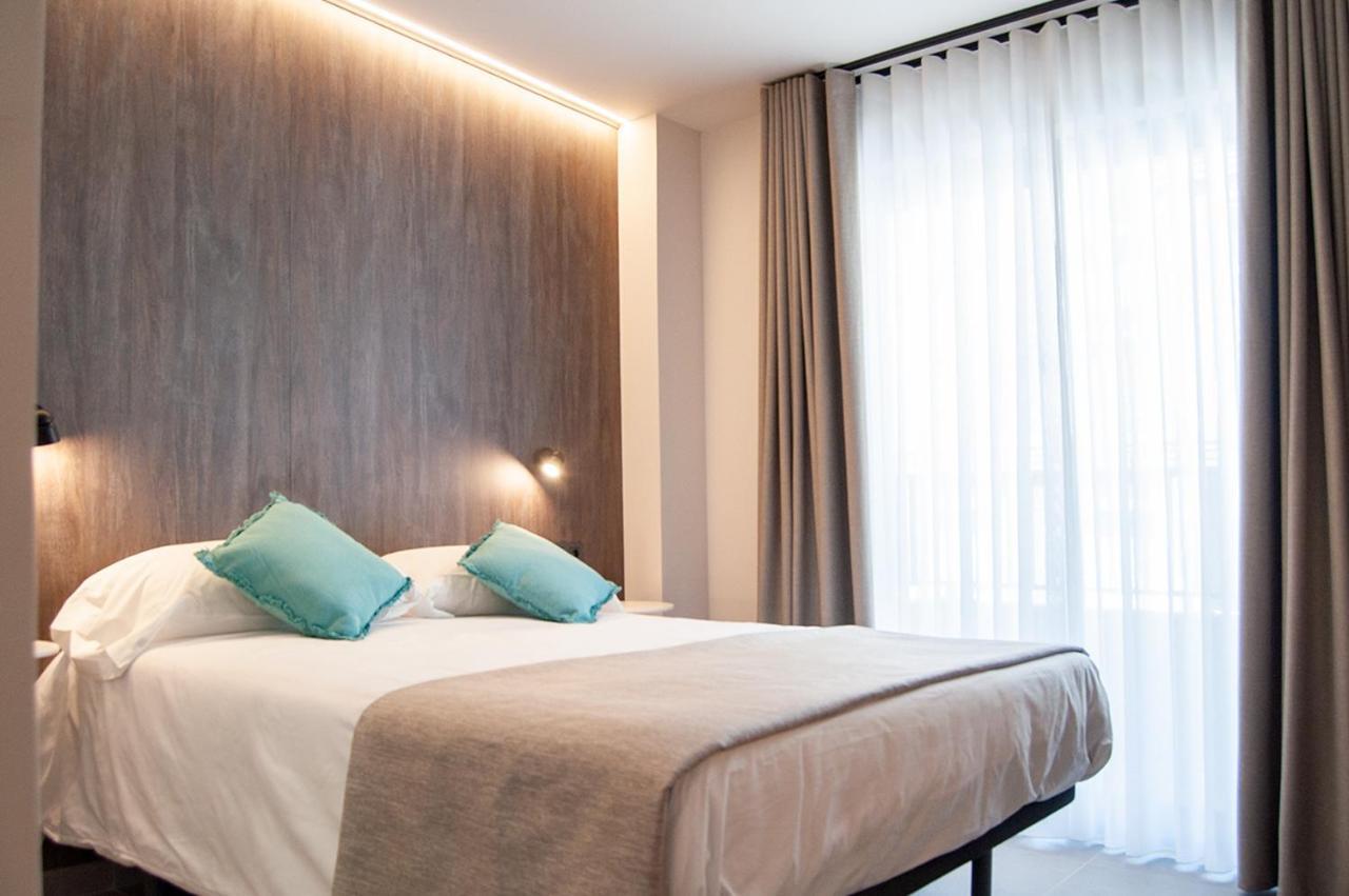 Hotel Quatre Llunes Santa Pola Zewnętrze zdjęcie