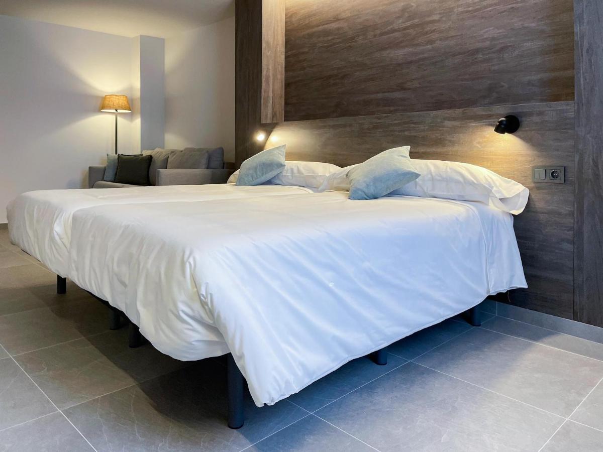 Hotel Quatre Llunes Santa Pola Zewnętrze zdjęcie