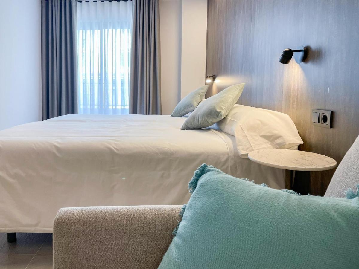 Hotel Quatre Llunes Santa Pola Zewnętrze zdjęcie