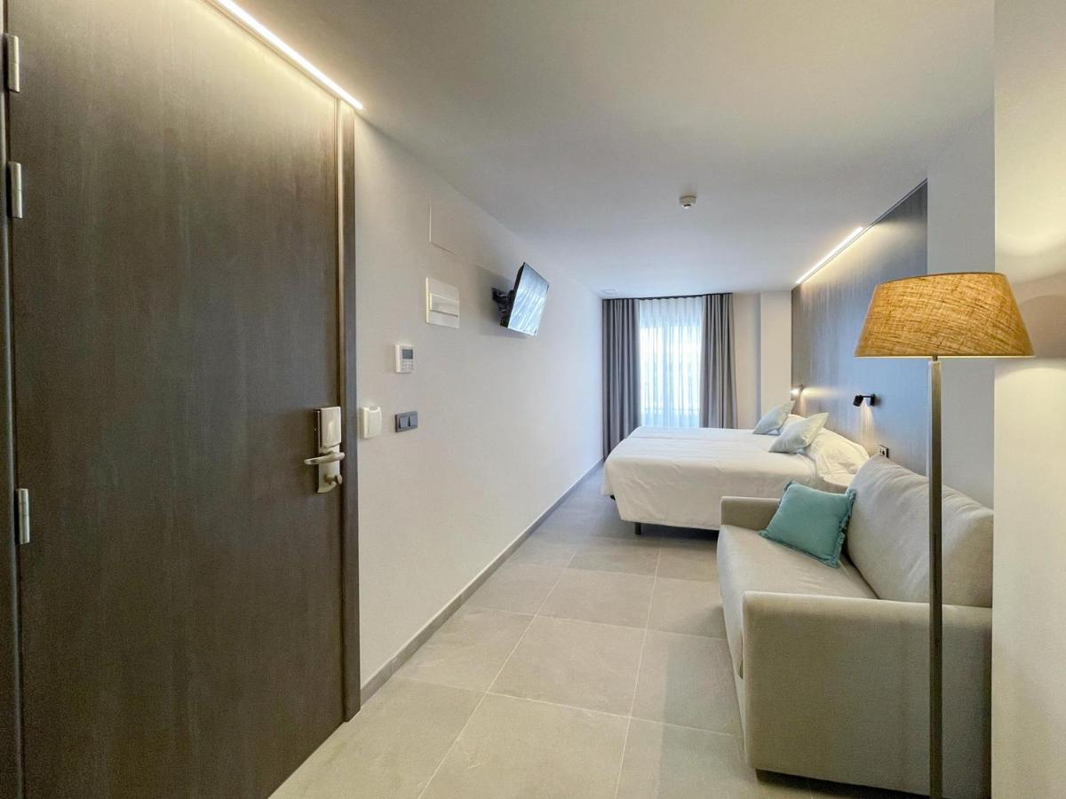 Hotel Quatre Llunes Santa Pola Zewnętrze zdjęcie