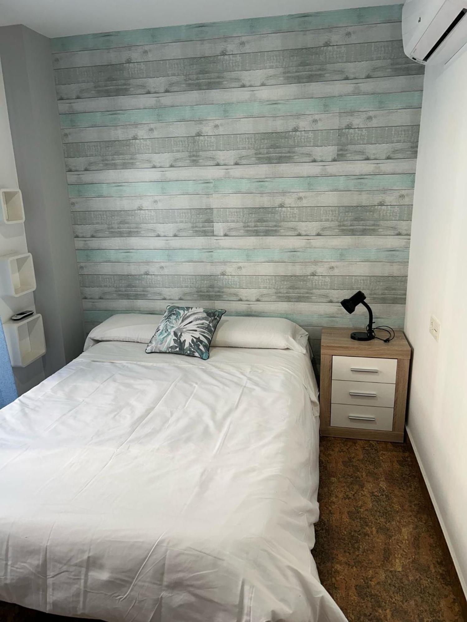 Hotel Quatre Llunes Santa Pola Zewnętrze zdjęcie