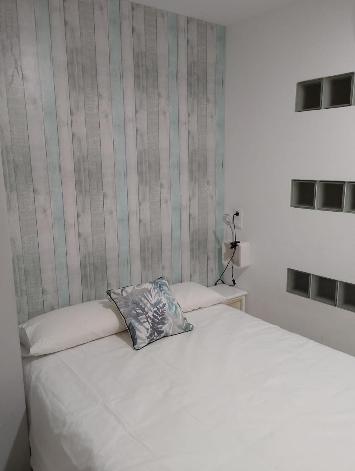 Hotel Quatre Llunes Santa Pola Zewnętrze zdjęcie